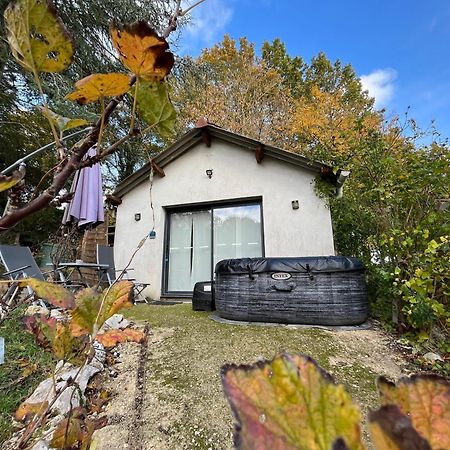 Chouzy-sur-Cisse Cottage-Gite & Jacuzzi - Chez Flo & Marc מראה חיצוני תמונה